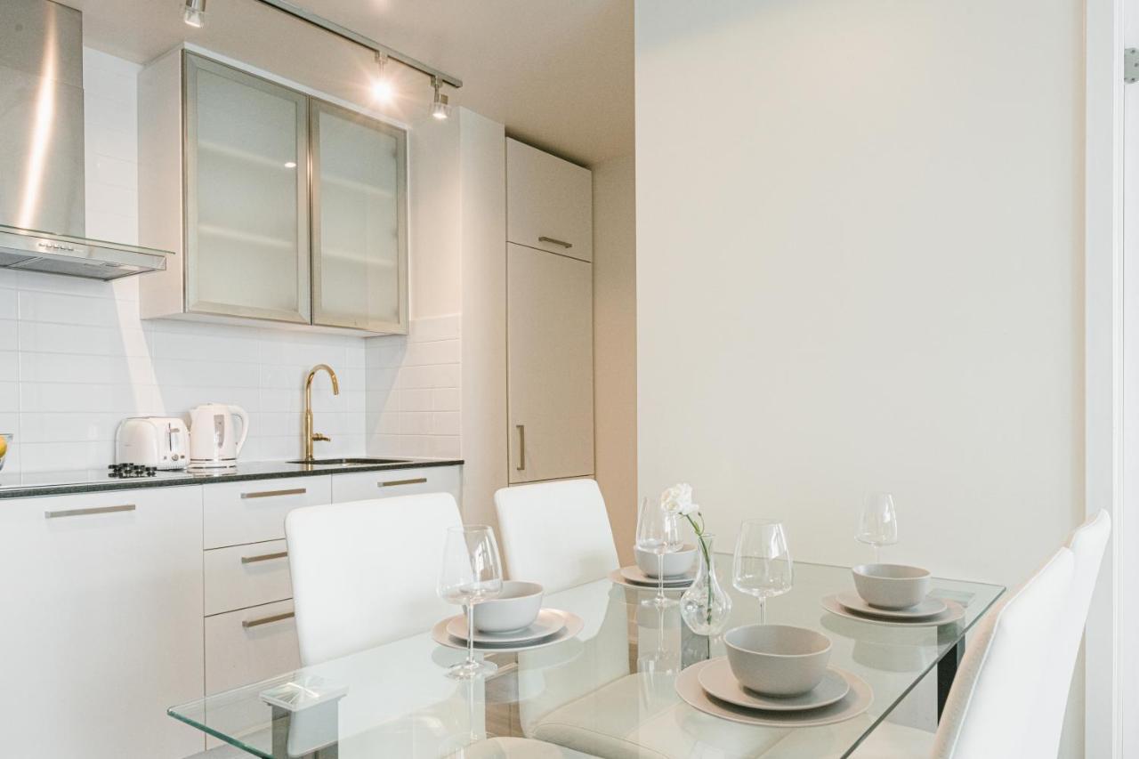 Beautiful Luxurious Modern Condo With Breathtaking Views Toronto Dış mekan fotoğraf